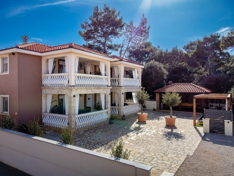 Apartmány 3298-7357