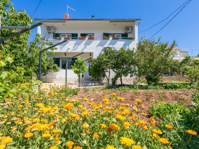Apartmány 3298-7367