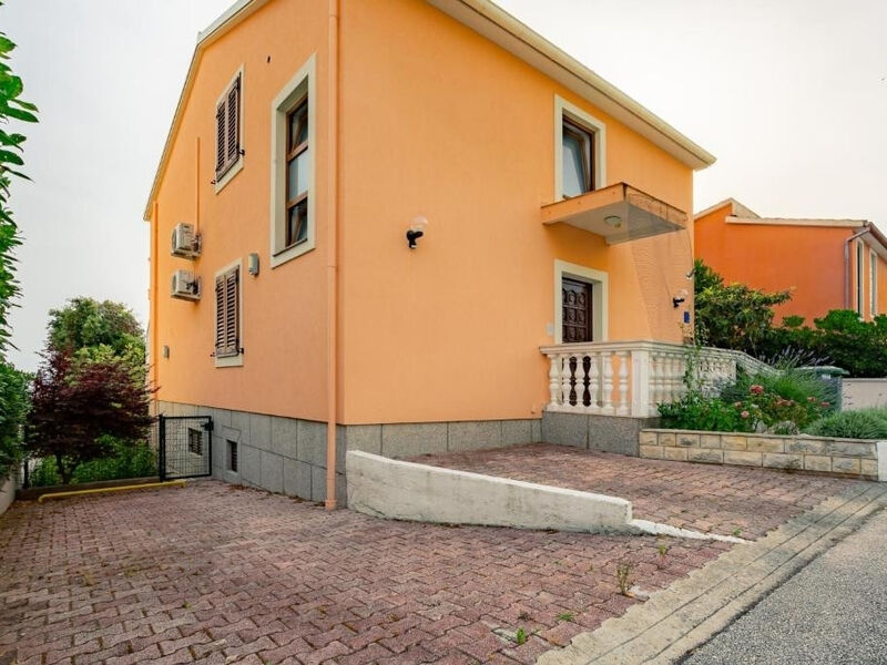 Apartmány 3298-7383