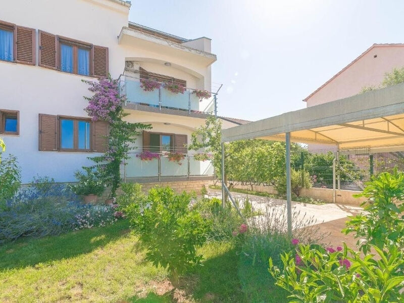 Apartmány 3298-7413