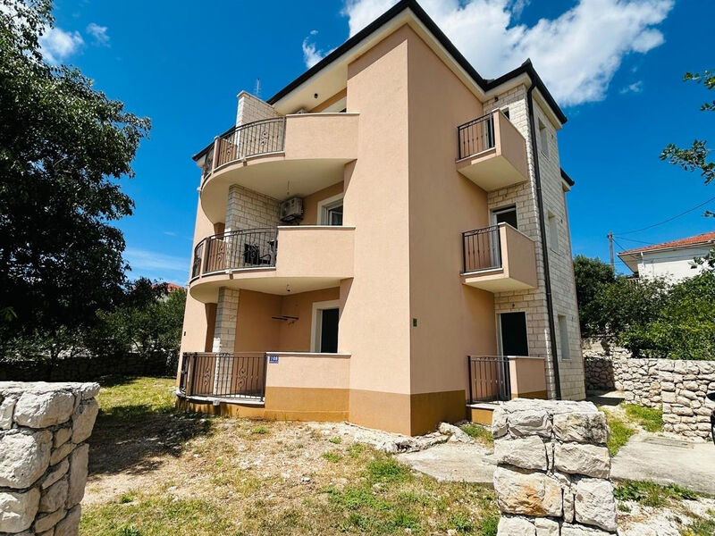 Apartmány 3298-7437