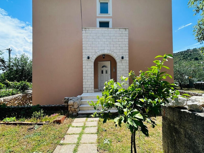 Apartmány 3298-7437