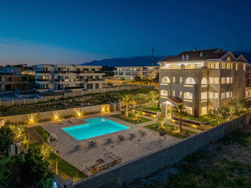 Apartmány 3298-7483
