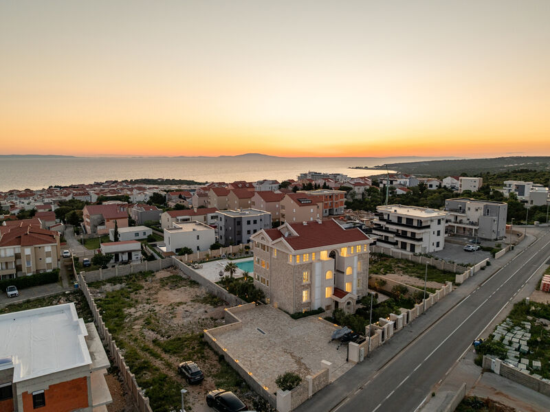 Apartmány 3298-7483
