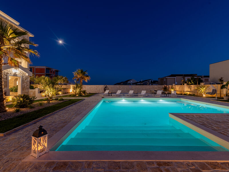 Apartmány 3298-7483