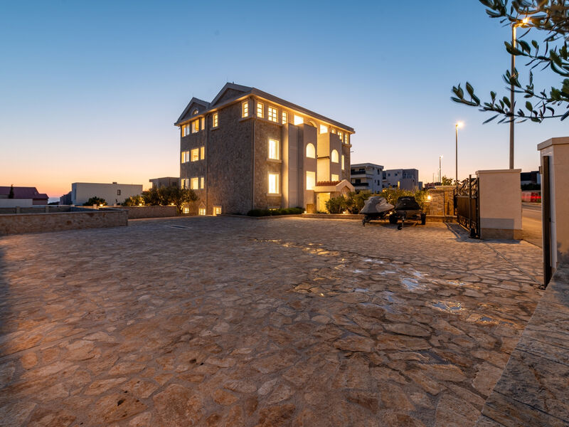 Apartmány 3298-7483