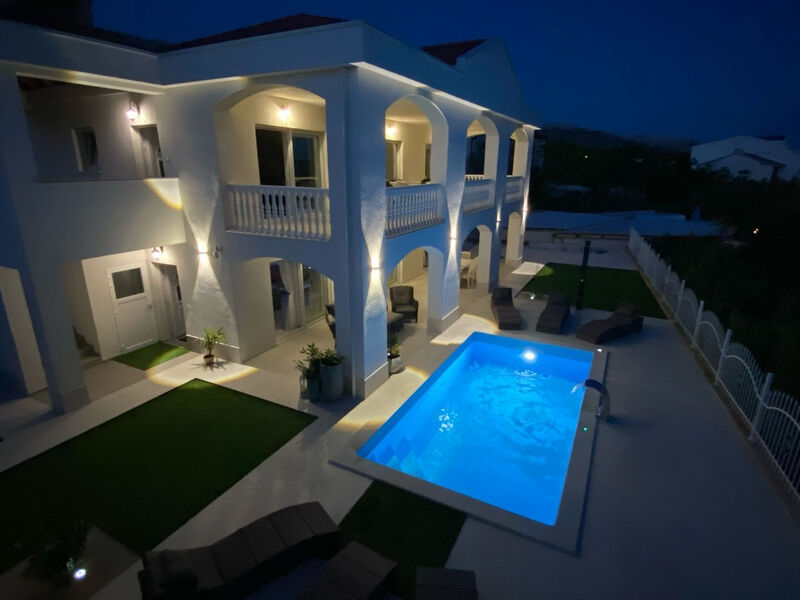 Apartmány 3298-7559