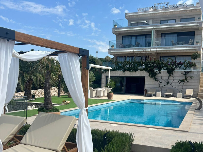 Apartmány 3298N-7677