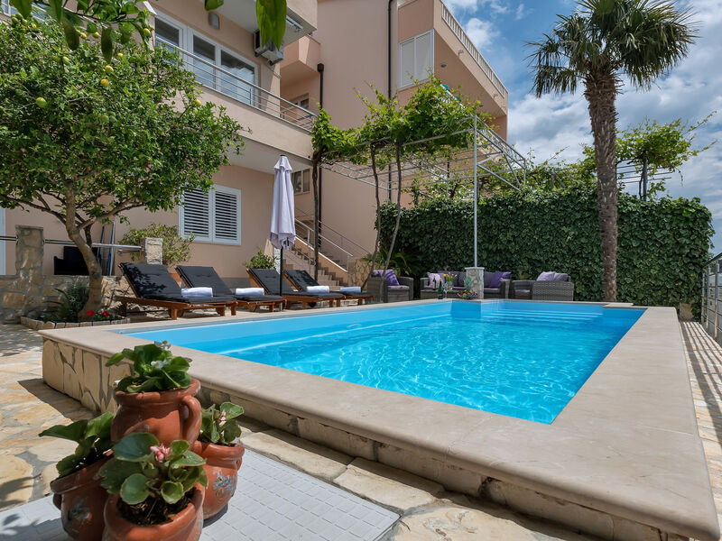 Apartmány 3298N-7789