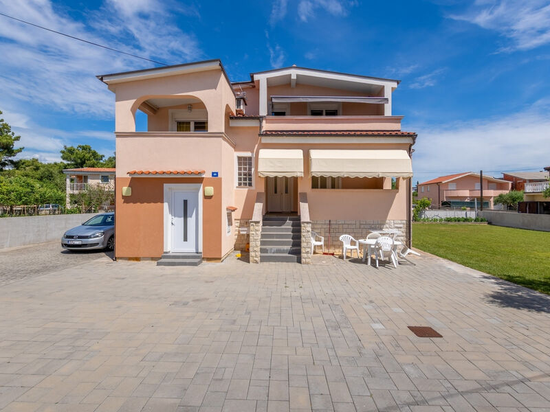 Apartmány 3298N-7822