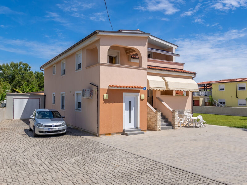 Apartmány 3298N-7822