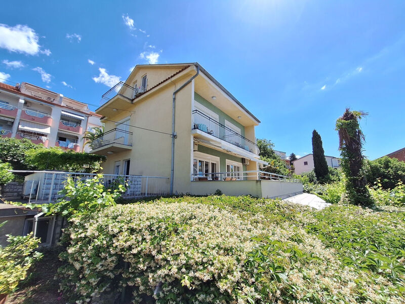Apartmány 1355-7305