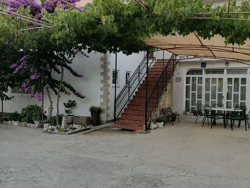 Apartmány 1355-7349