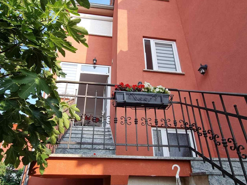 Apartmány 3298N-7889