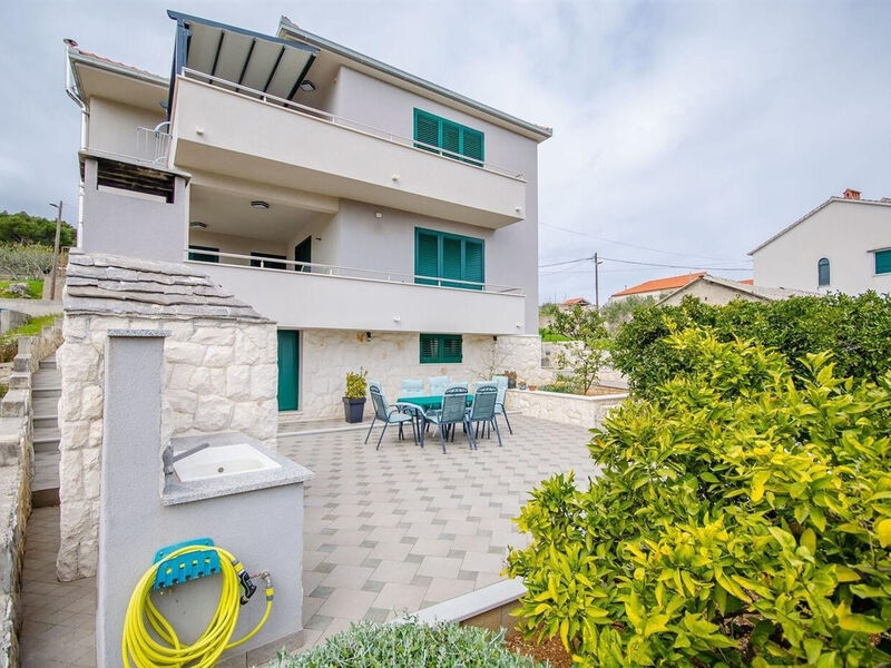 Apartmány 3298N-7909