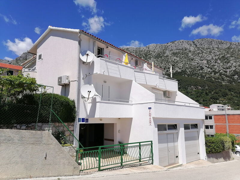 Apartmány 3298N-7911