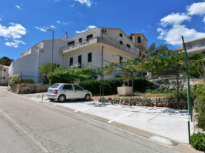 Apartmány 3298N-7911