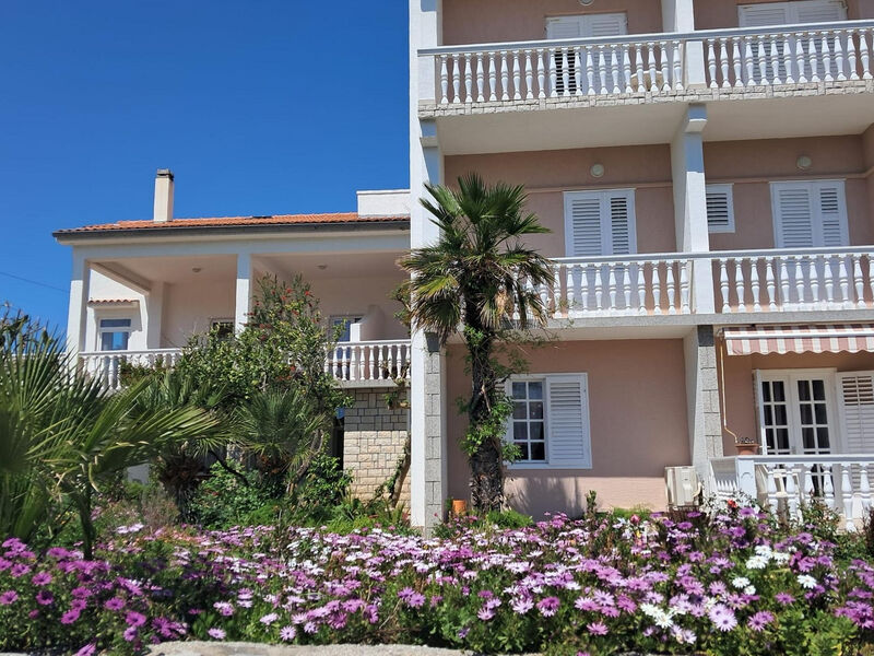 Apartmány 3298N-7946