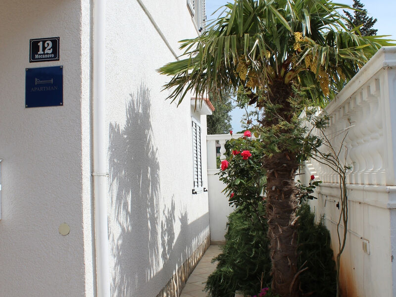 Apartmány 3298N-7952