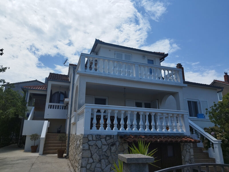 Apartmány 3298N-7972