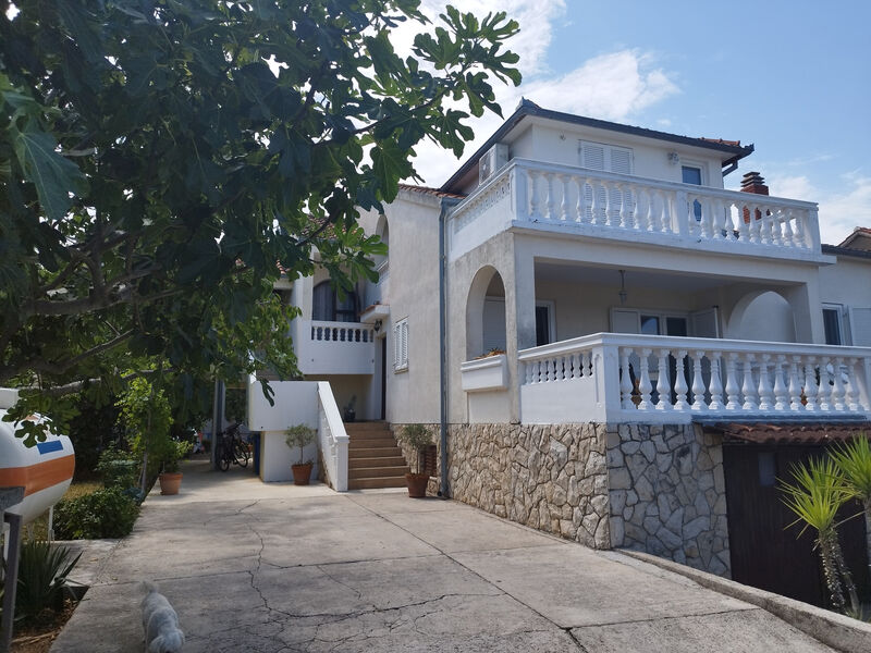 Apartmány 3298N-7972