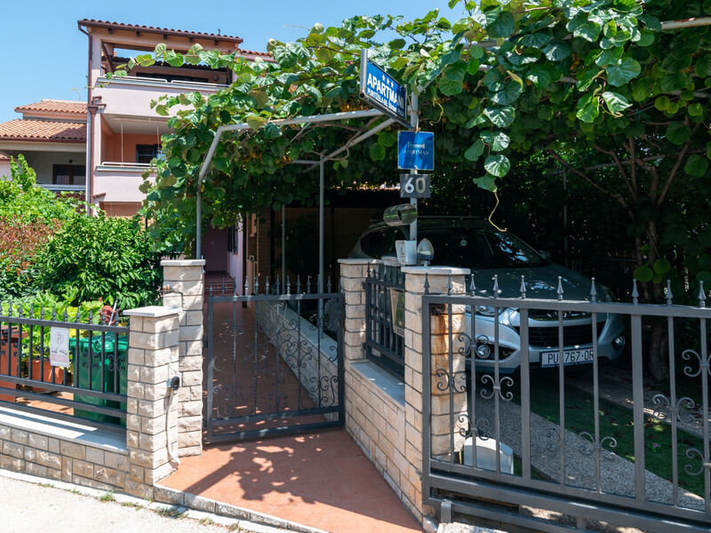 Apartmány 3298N-7992