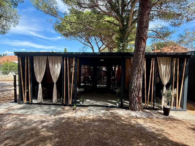 Apartmány 3298N-7996