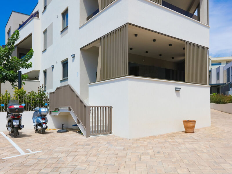 Apartmány 3298N-8010