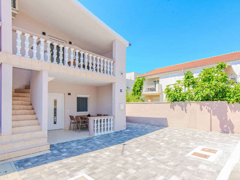 Apartmány 3298N-8024