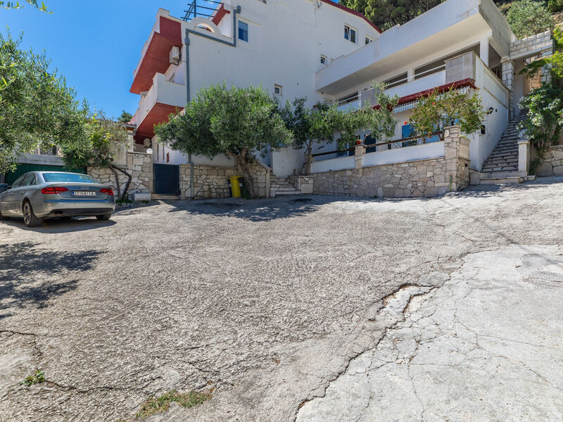 Apartmány 3298N-8025