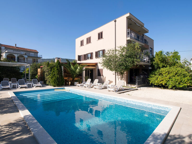 Apartmány 3298N-8038