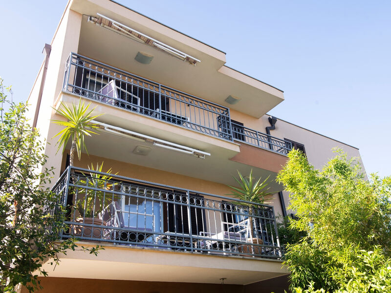 Apartmány 3298N-8040