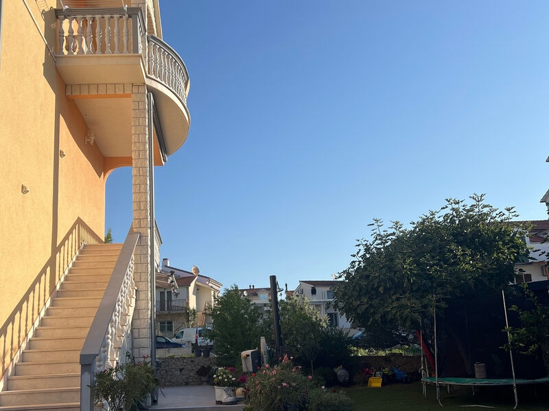 Apartmány 3298N-8078