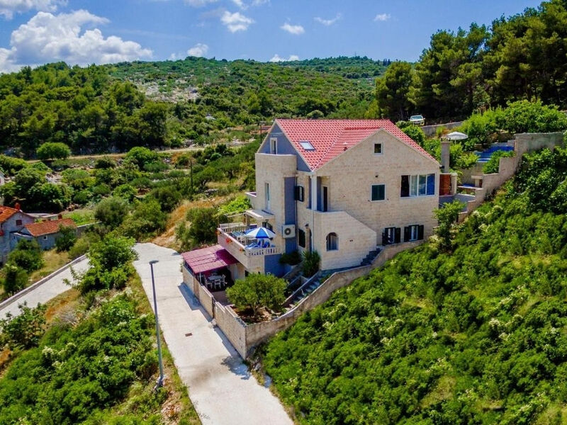 Apartmány 3298N-8083
