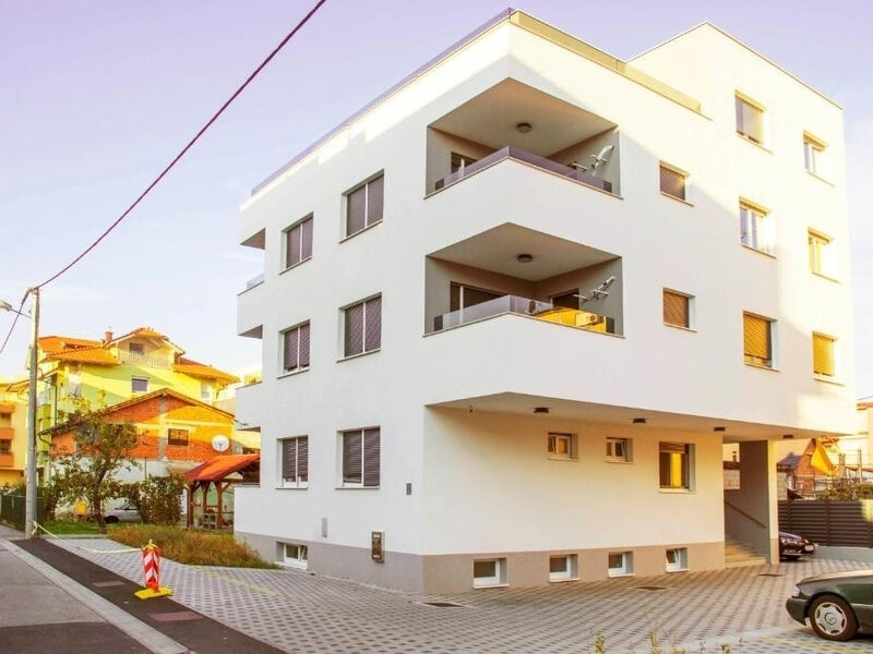 Apartmány 3298N-8136