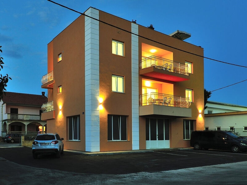 Apartmány 3298N-8201
