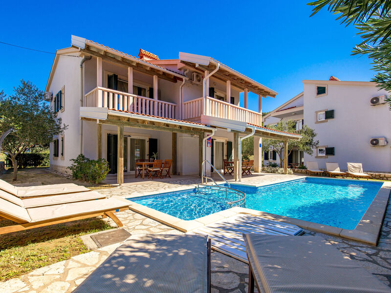 Apartmány 1355-7589