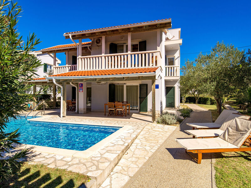 Apartmány 1355-7589