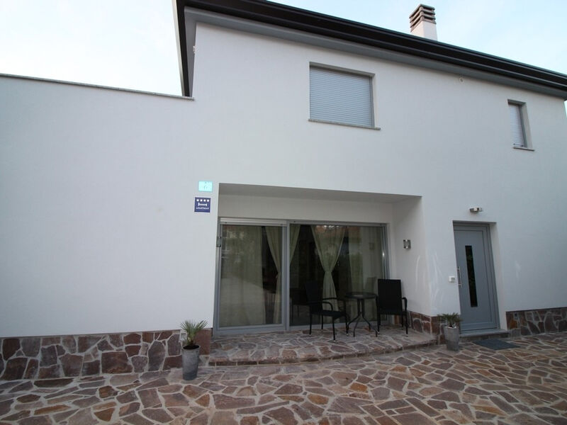 Apartmány 3298N-8235
