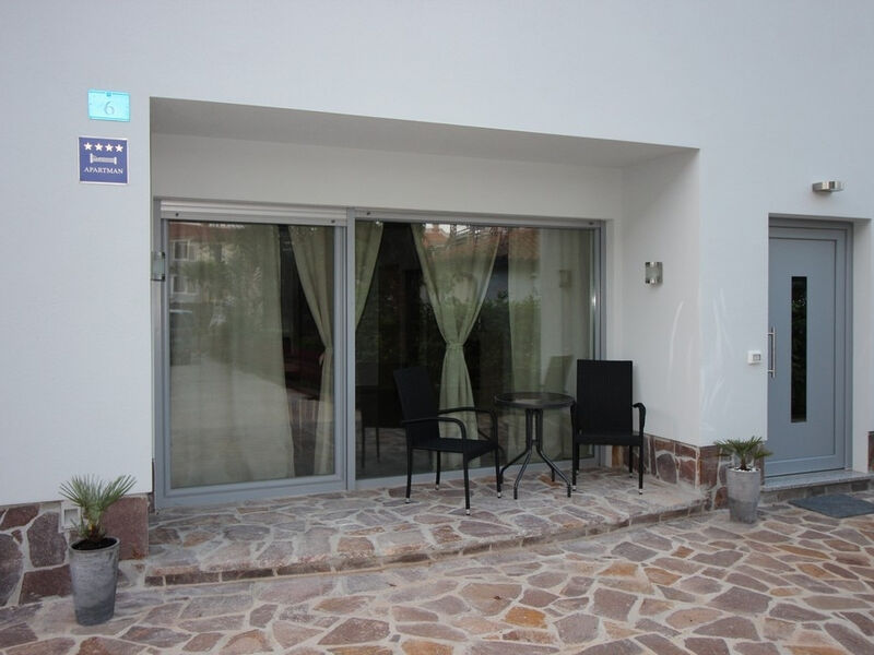 Apartmány 3298N-8235