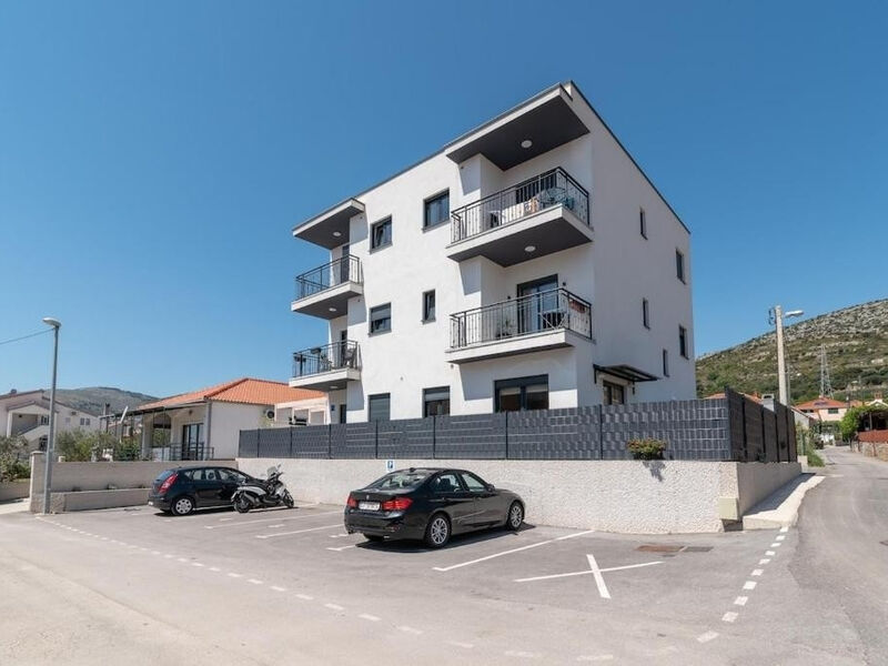 Apartmány 3298N-8247