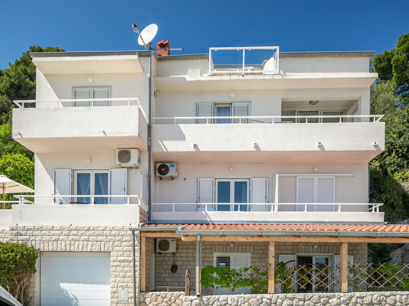 Apartmány 3298N-8249