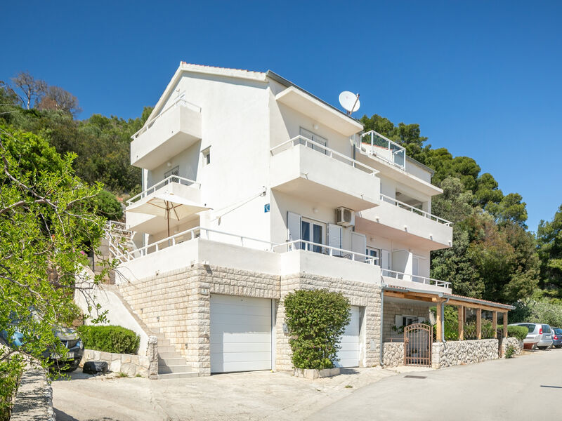 Apartmány 3298N-8249
