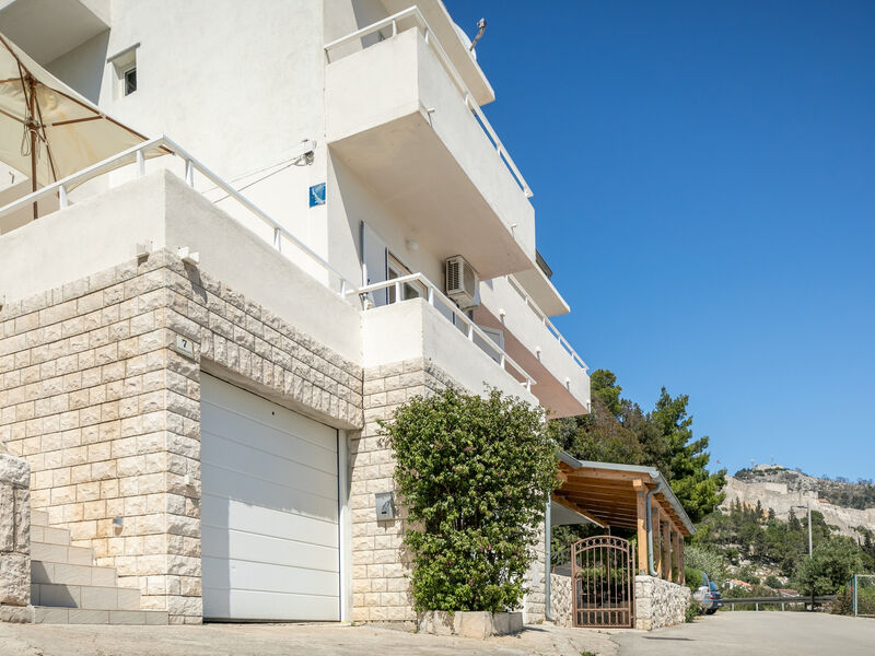 Apartmány 3298N-8249