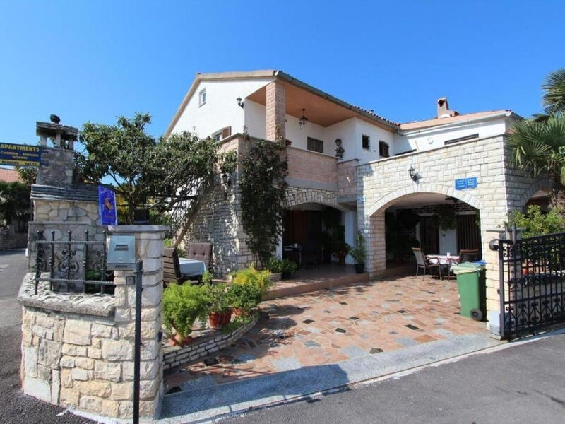 Apartmány 3298N-8261