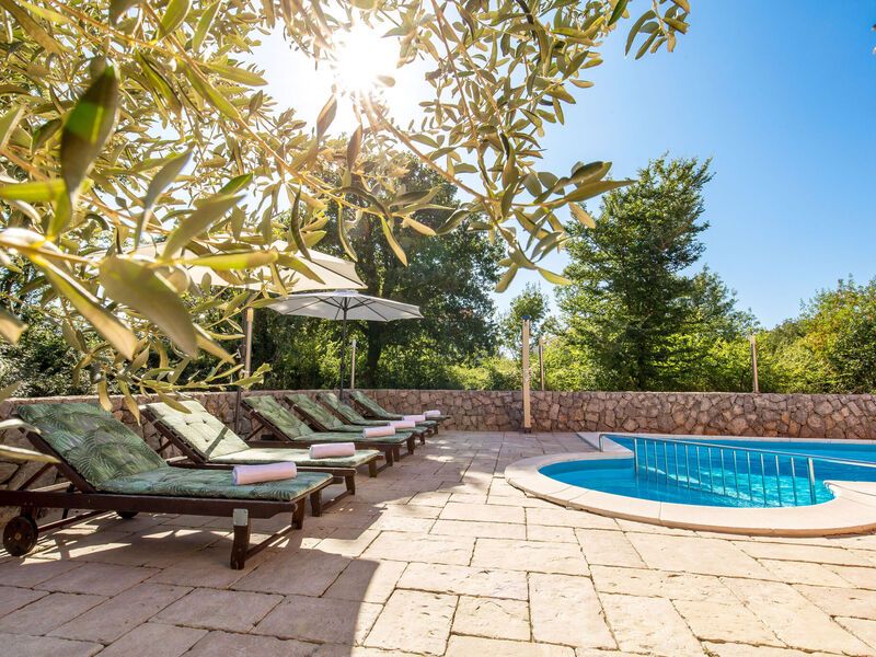 Apartmány 1355-7607