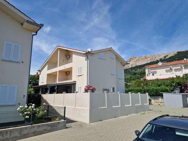 Apartmány 1355-7677