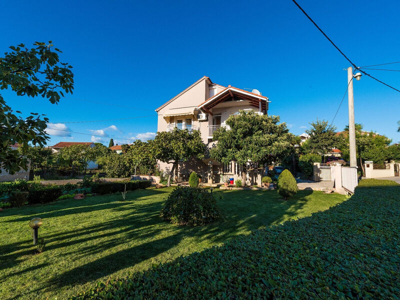 Apartmány 1355-7698