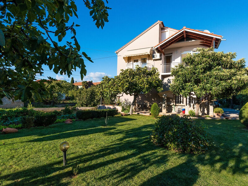 Apartmány 1355-7698