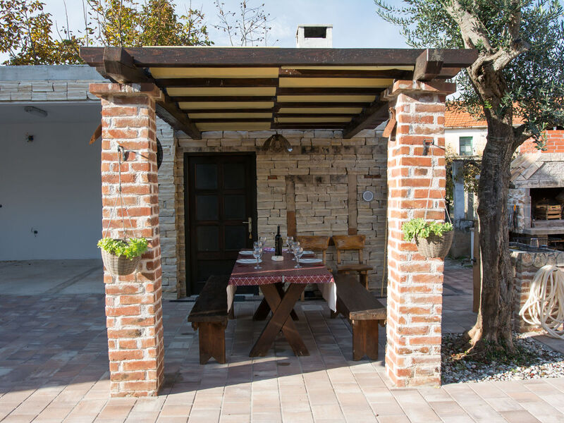 Apartmány 1355-7698